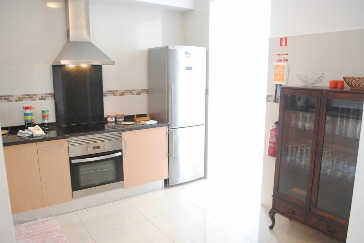 Vila Rosa - Renovated House Overlooking The Sea Hotel ฟุงชาล ภายนอก รูปภาพ